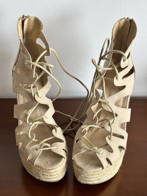 Espadrille platform Migato beige nude like new