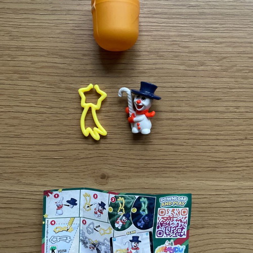 Kinder Surprise Christmas Edition 5 new with leaflet and egg