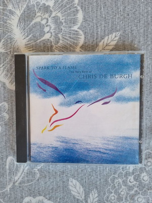 Chris de Burgh Spark To A Flame CD like new, classic collection