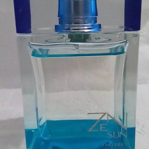Shiseido Zen Sun men's perfume like new