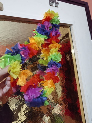 Hawaiian lei garland 100cm like new, colorful textile flowers