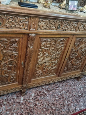 Baroque furniture and lighting like new from Thessaloniki