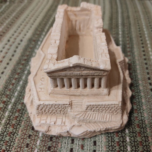 Acropolis ceramic souvenir decoration