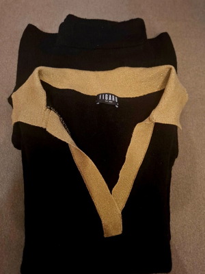 Figaro black knit set with gold details like new