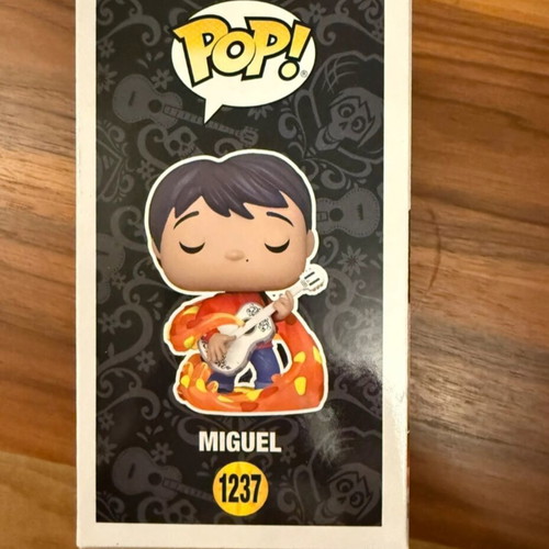 Funko Pop! Disney Pixar Coco Miguel Special Edition