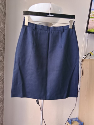 Filia women's wool skirt navy blue, like new, size 50