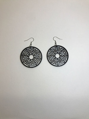 Maiandros earrings new, black with geometric pattern
