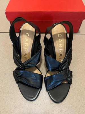 Carrano sandals new, black, size 38