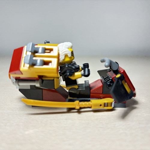 Lego Ninjago set 71792 Sora’s transforming mech bike racer like new