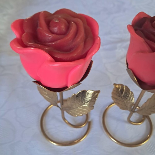Avon vintage rose candle holder set with candles from 1970, like new