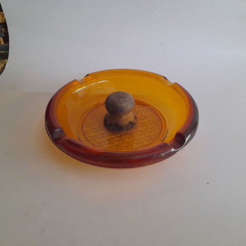 Vintage pipe ashtray used, amber color, 15 cm diameter