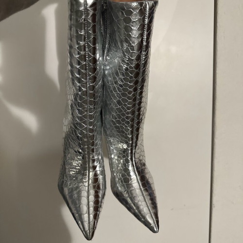 Schutz boots new, high heel, silver
