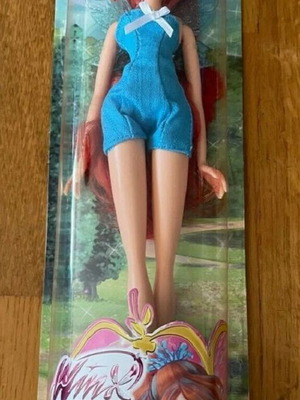 Winx Club Sweetly Fairy Bloom doll new Giochi Preziosi