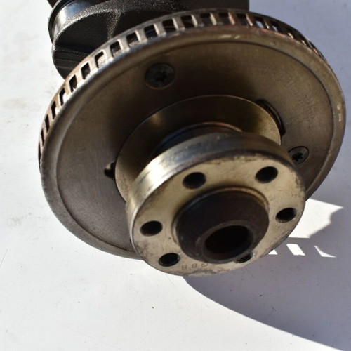 Crankshaft VW Golf 4 1.6 8V 101 HP used, genuine part