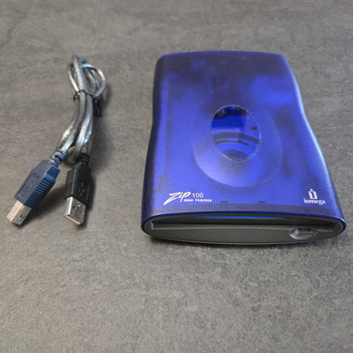 Iomega Zip 100 USB external Zip drive Z100USBS used