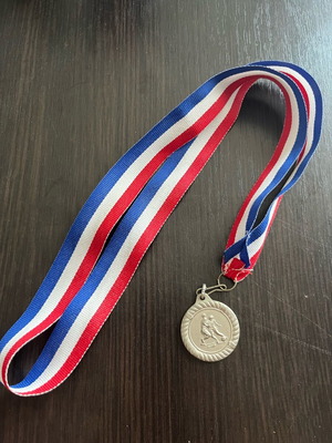 Football medal like new
