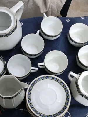 Vintage Zecherzer Bavaria tea and coffee set like new