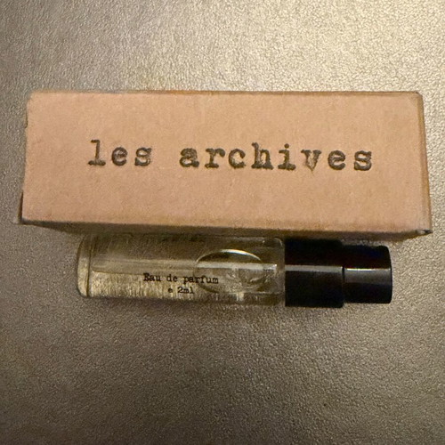 Les Archives 22:22 Eau de Parfum 2ml επίσημο τέστερ, καινούργιο
