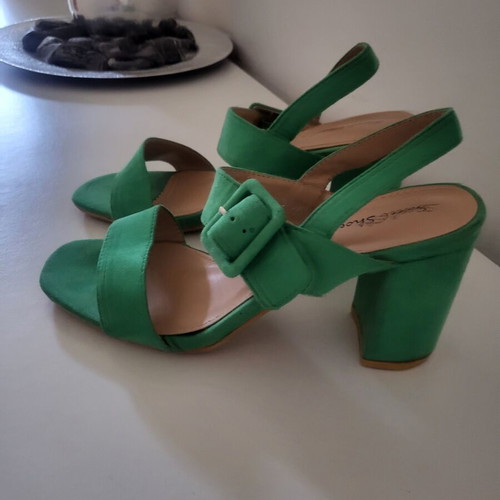 Celestino green sandals like new, size 39, with thick heel