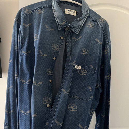 Jack & Jones Jean shirt XL with patterns, like new, beige and blue
