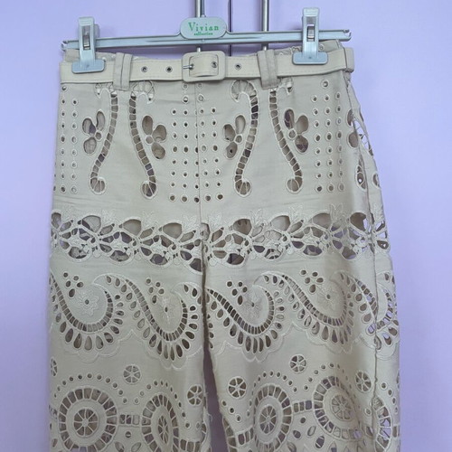 Broderie set Zini beige, like new, size S