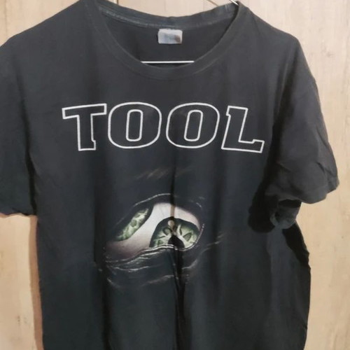 Tool t-shirt medium size used, black