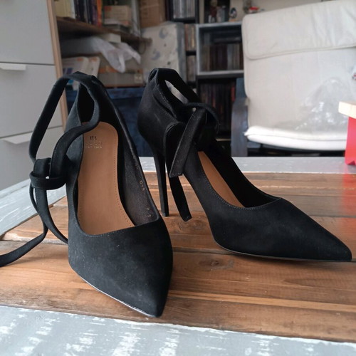 Badura leather suede high heels with ankle straps new, size 38, black
