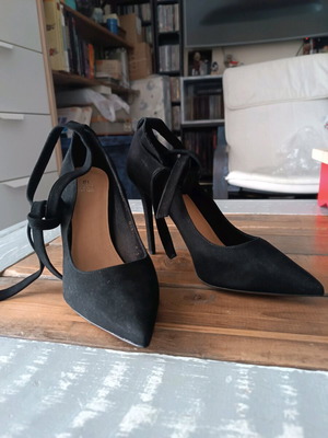 Badura leather suede high heels with ankle straps new, size 38, black