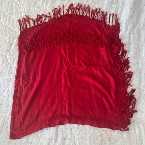 Scarf like new condition