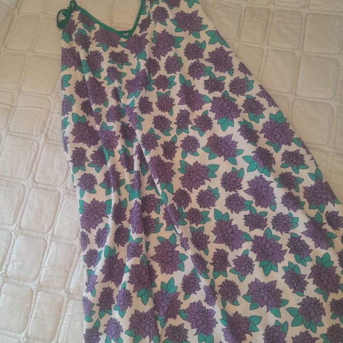 Karavan Tati dress like new, one size, with belt, green and purple