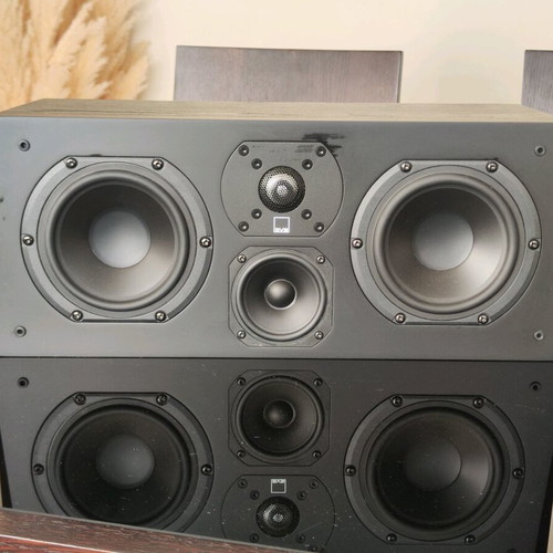SVS Prime Centre central speaker like new, black