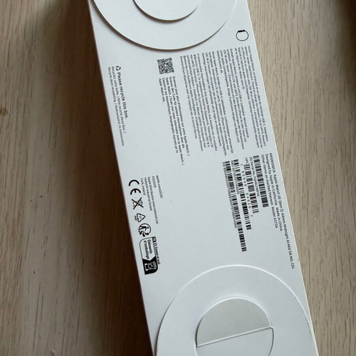 Apple Watch SE 2023 Aluminium 44mm new