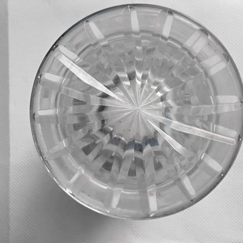 Vintage crystal vase and ashtray set like new