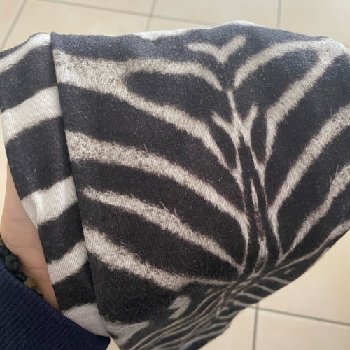 Adidas Small Zebra leggings used, black and white