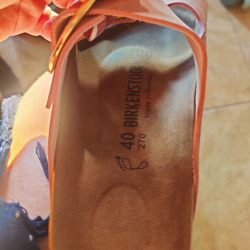 Birkenstock pink slippers size 40