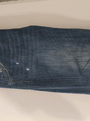 Staff Harison tapered jeans used, size 34, with rips