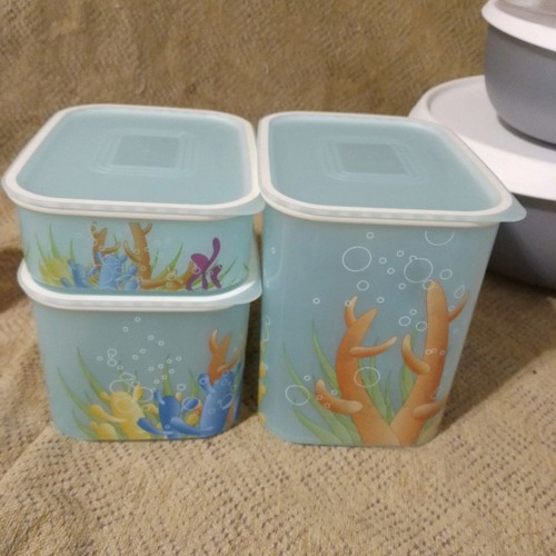 Tupperware καινούργιο πακέτο 9 τεμαχίων με σχέδιο κοραλία και παιδικά μπουκαλάκια