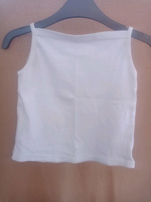 White tank top used