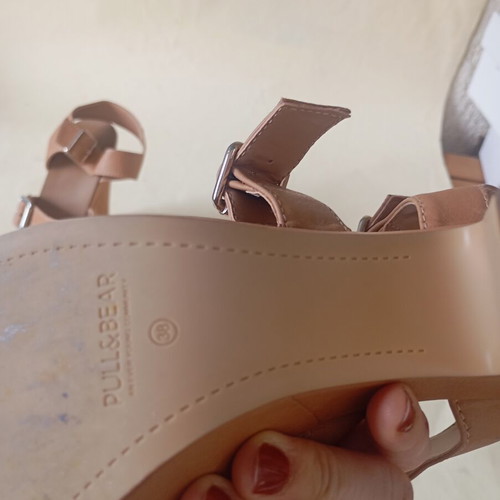 Pull & Bear beige platform sandals size 38 like new