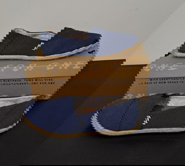 Toms Classic navy washed size 39 εσπαντρίγιες καινουριες γνήσιες new espadrilles canvas  alpargata
