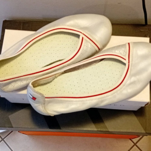 Tommy Hilfiger leather flats silver women's shoes 36/37
