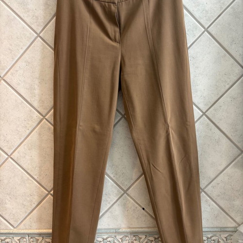 Marc Cain women's suit like new, camel and beige