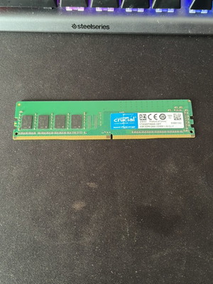 Crucial 4GB DDR4 2400MHz RAM like new