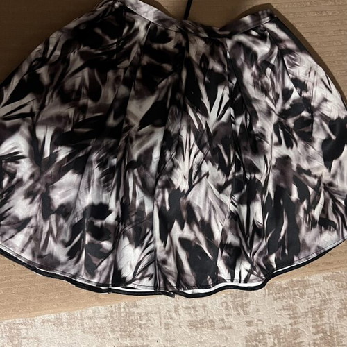 Elisabetta Franchi flared skirt with abstract print, like new