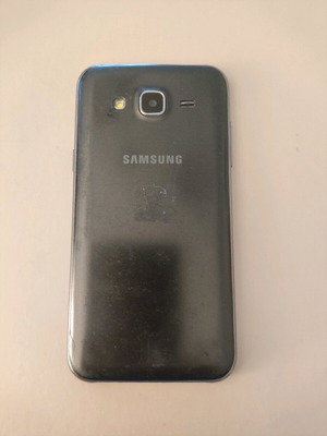 Samsung J5 (2015) used for parts or repair without battery