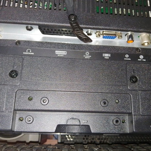 Turbo X TV 32 used, functional, digital DVB-T2 channels