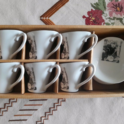 Porcelain i Mitti espresso cups set of 6 new with saucers