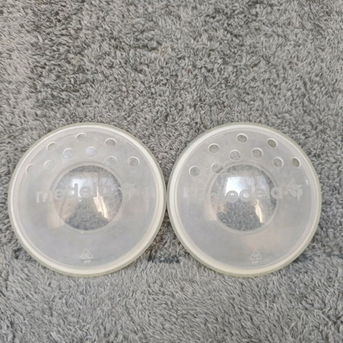 Medela breast shells like new