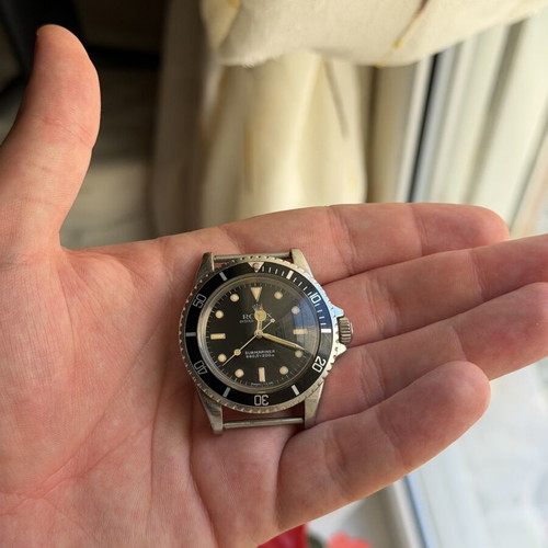 Rolex Submariner 5513 wristwatch used, serviced dial and bezel