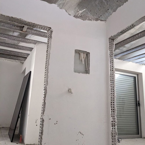 Κτίριο ημιανεξάρτητο 5 επιπέδων στη Νέα Πολιτεία Σκάλας Ωρωπού